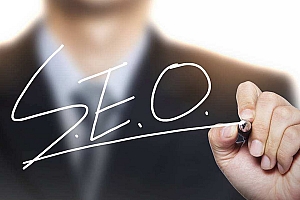 为了稳定每个关键词排名,SEO外包公司注重每一篇文章的撰写