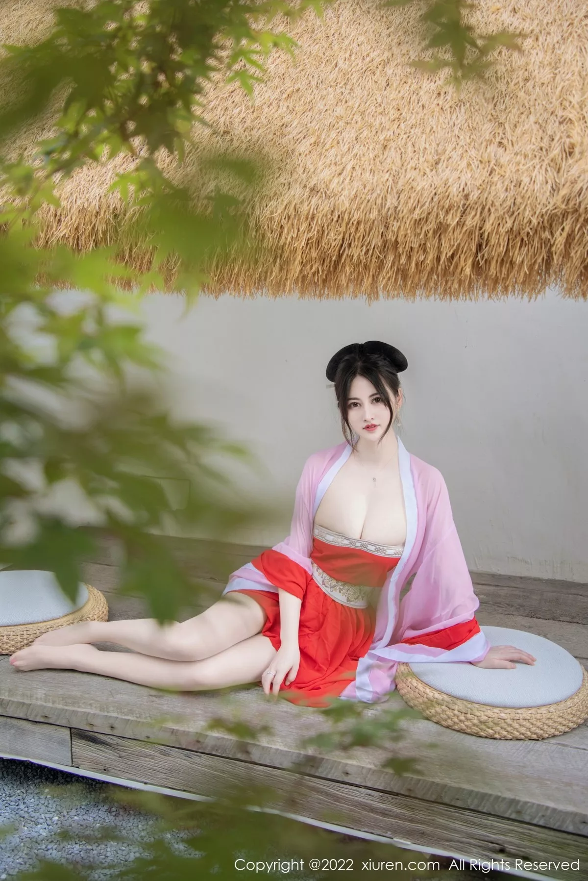 [XiuRen秀人網]第5141期詩詩寫真