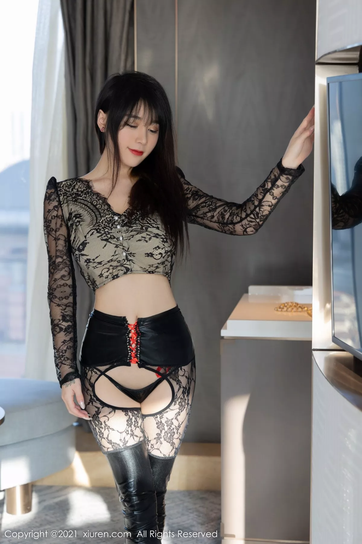 [XiuRen秀人网]第4342期美七写真