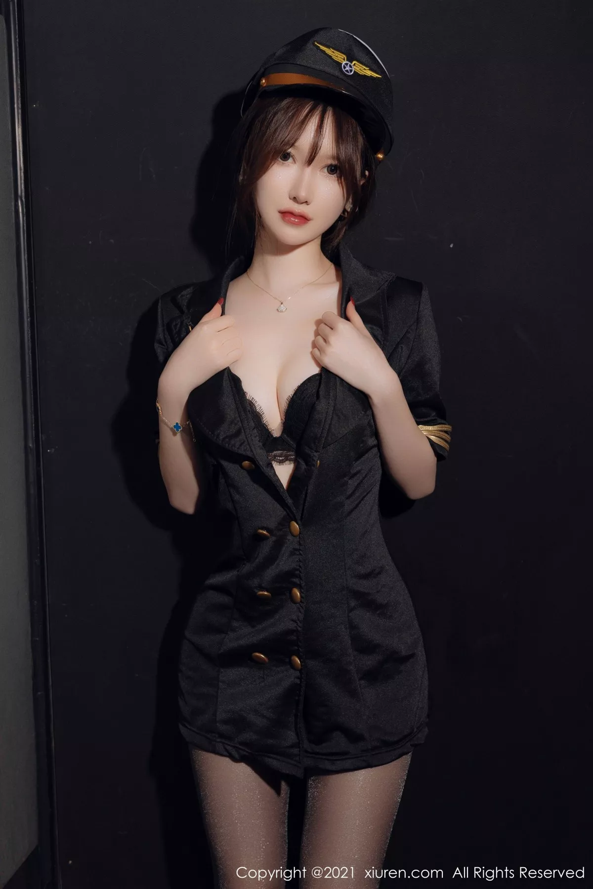 [XiuRen秀人网]第4355期美桃酱写真